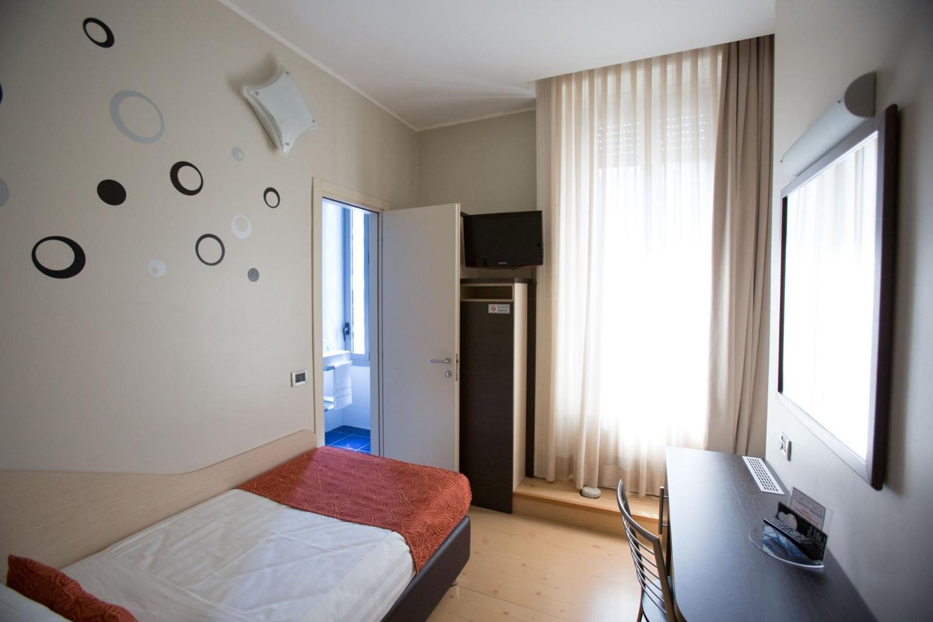 Hotel Piacenza Мілан Номер фото