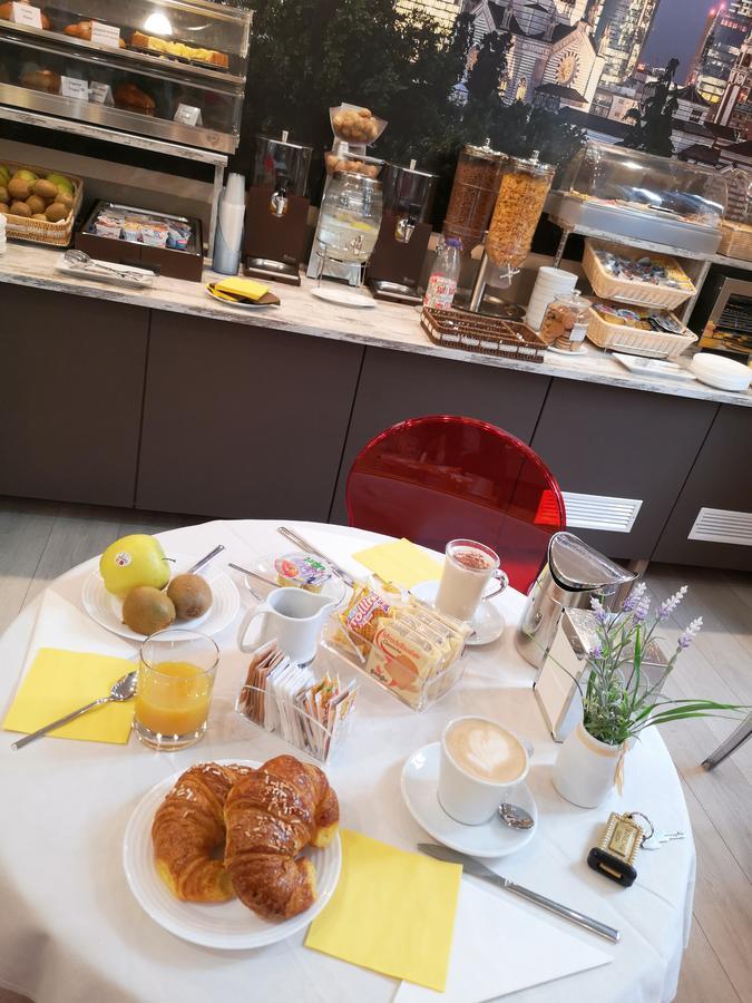 Hotel Piacenza Мілан Екстер'єр фото